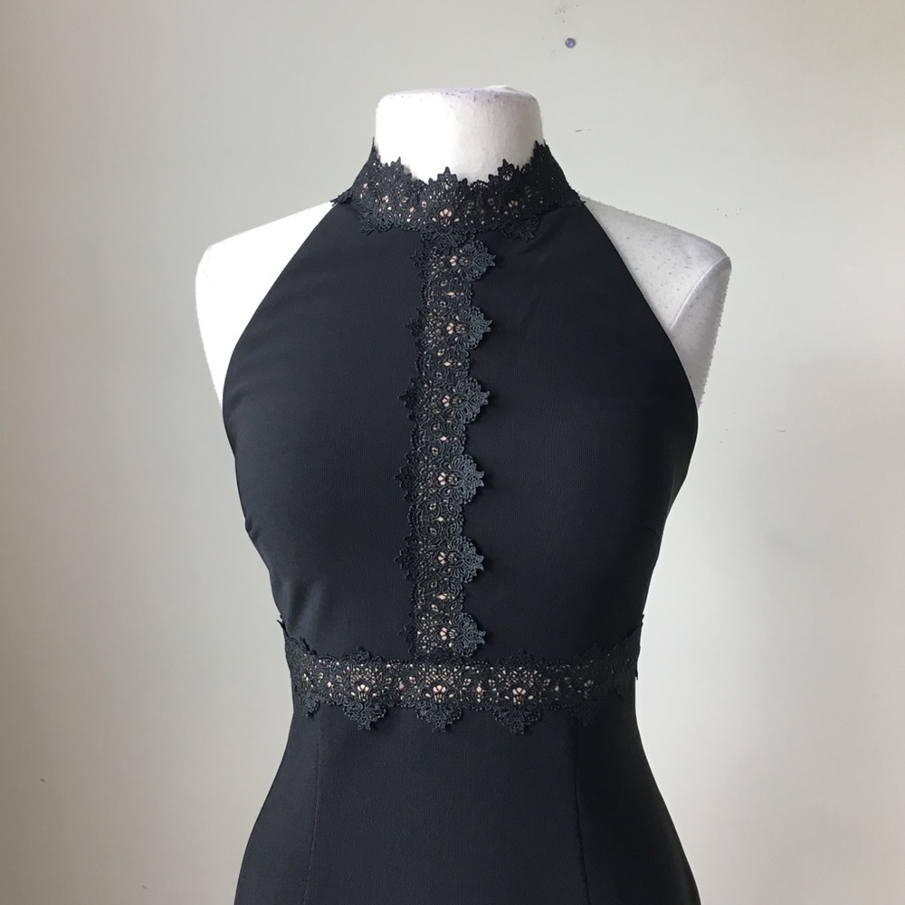 Black lace inset T-back mermaid gown dress - Picture 3 of 8